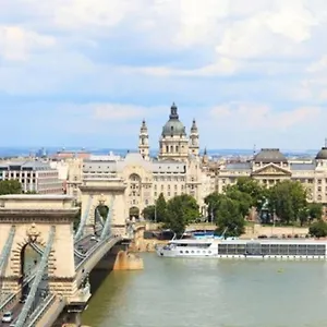 Nh Collection Center Budapest