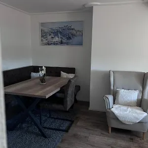 Labi S , Salzburg Austria