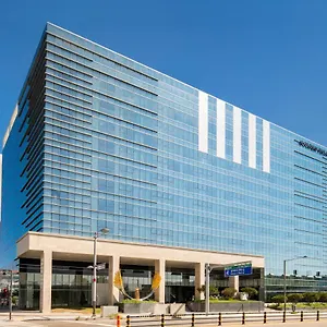 Golden Tulip Airport Otel
