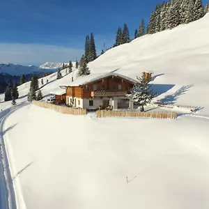  Chalet Wallegg - Alpine Premium - In-ski Out - Real Alpine Location Oostenrijk