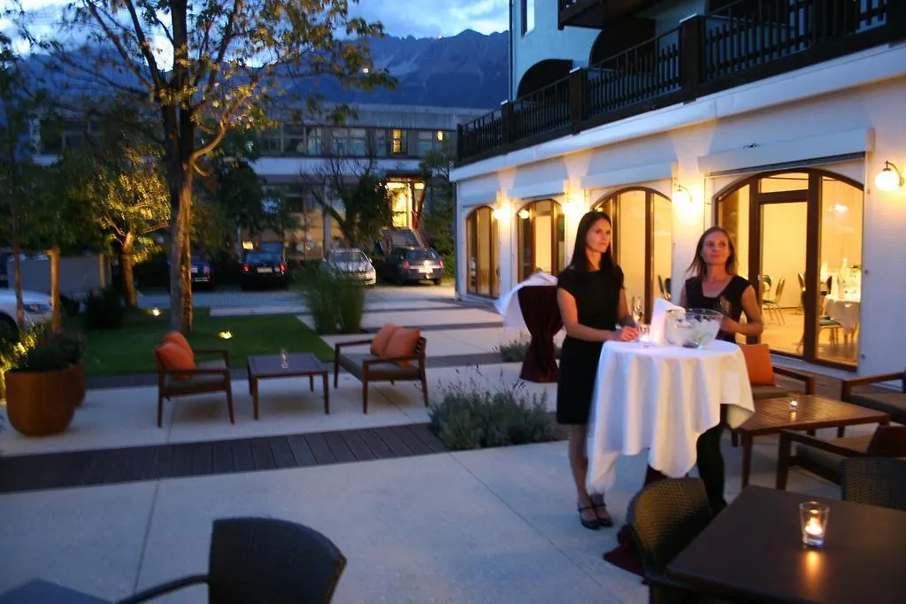Alphotel Innsbruck 4*,