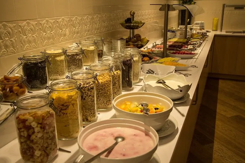 Alphotel Innsbruck Hotel