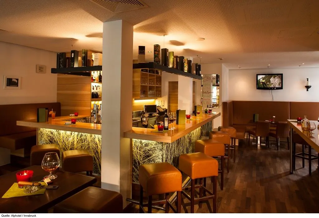 Alphotel Innsbruck 4*,  Austria